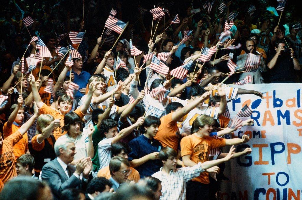 President Ronald Reagan speaks to students at Gordon Technical High School - Chicago Sun-Times