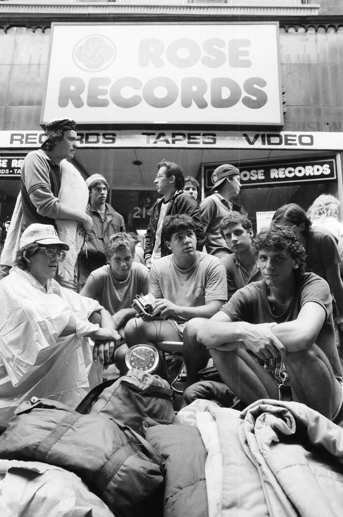 Bruce Springsteen fans wait in line for three days for tickets - Chicago Sun-Times