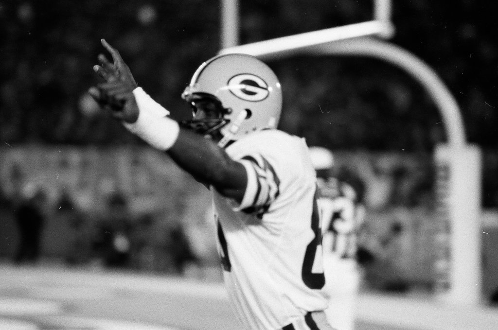 The Chicago Bears play football against the Green Bay Packers - Chicago Sun-Times