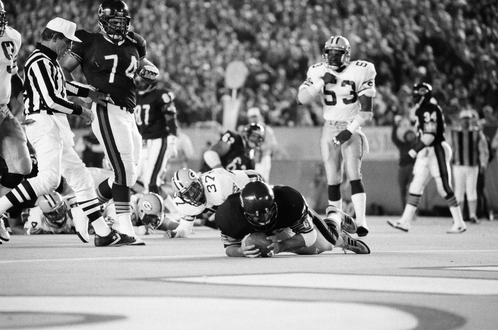 The Chicago Bears play football against the Green Bay Packers - Chicago Sun-Times