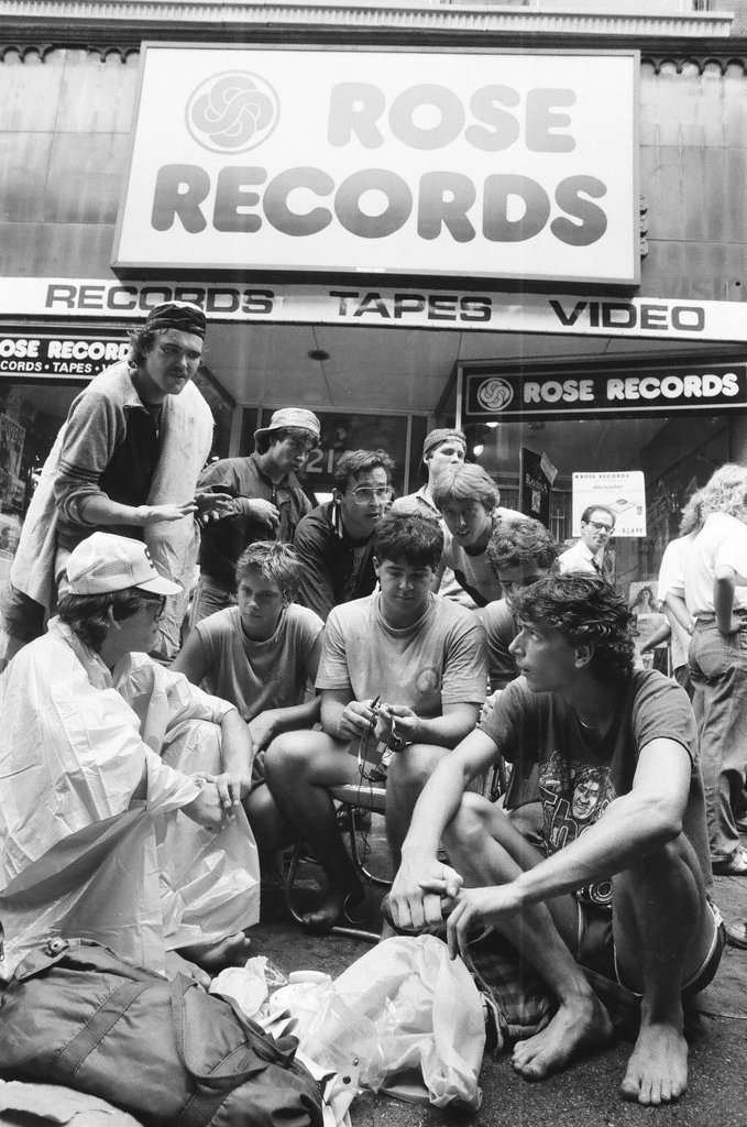 Bruce Springsteen fans wait in line for three days for tickets - Chicago Sun-Times
