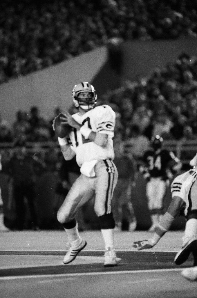 The Chicago Bears play football against the Green Bay Packers - Chicago Sun-Times