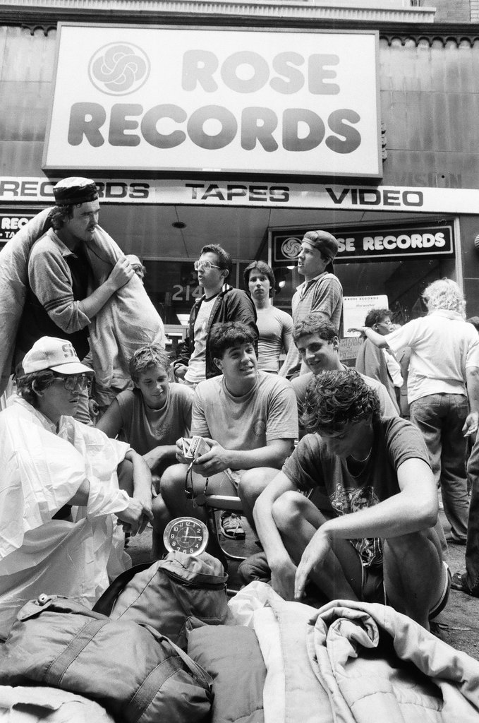Bruce Springsteen fans wait in line for three days for tickets - Chicago Sun-Times
