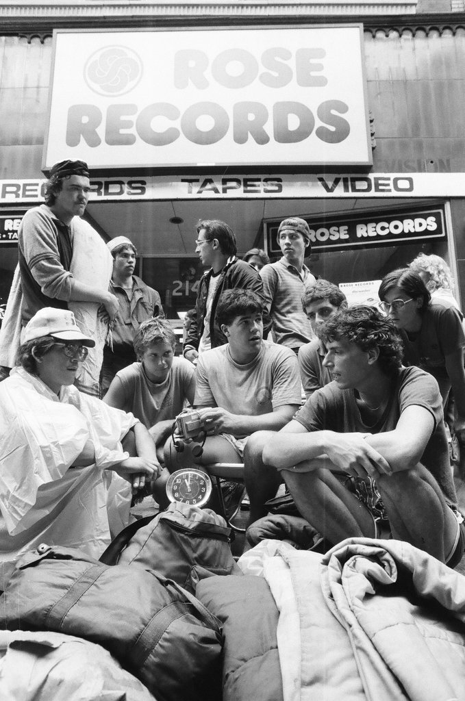 Bruce Springsteen fans wait in line for three days for tickets - Chicago Sun-Times