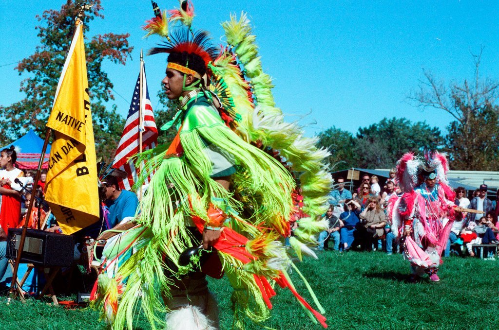 Members of the Chicago-area Native American community gather for an event - Chicago Sun-Times