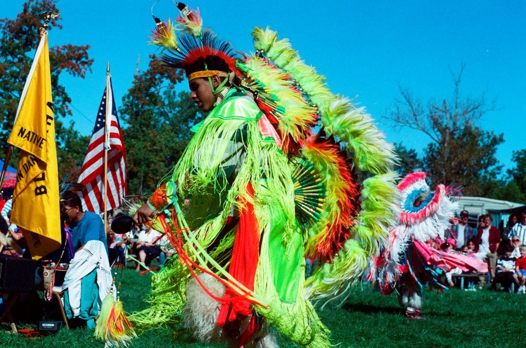 Members of the Chicago-area Native American community gather for an event - Chicago Sun-Times