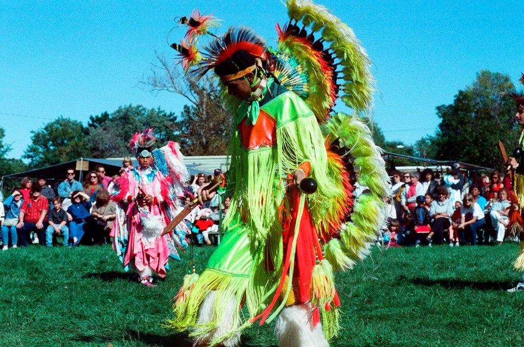 Members of the Chicago-area Native American community gather for an event - Chicago Sun-Times