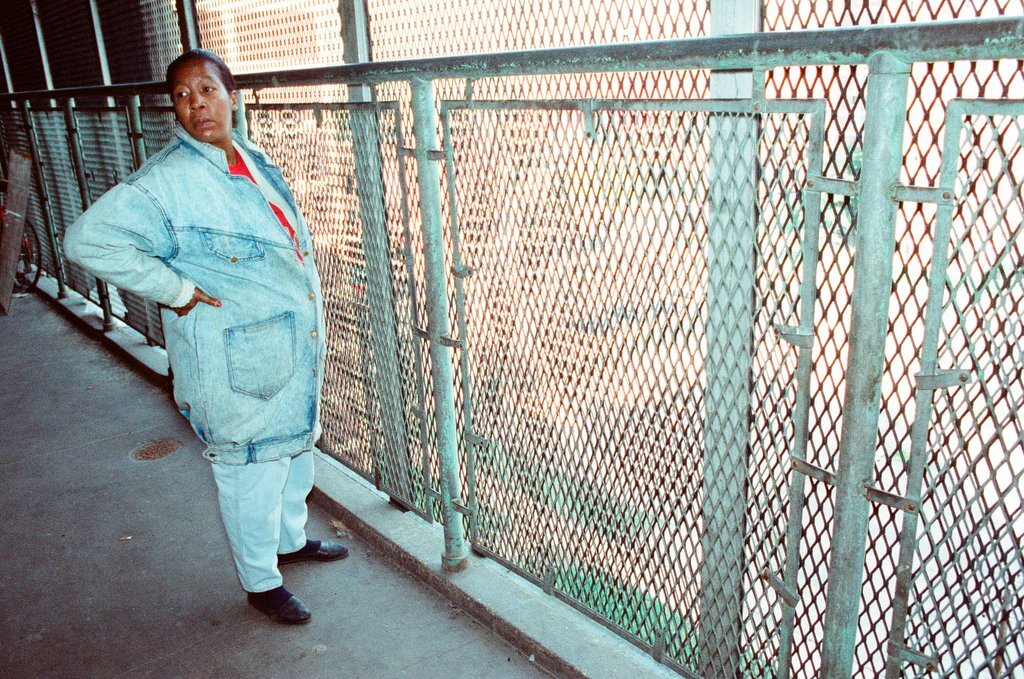 Chicago Sun-Times reporters speak with Cabrini Green residents and walk through some buildings - Chicago Sun-Times