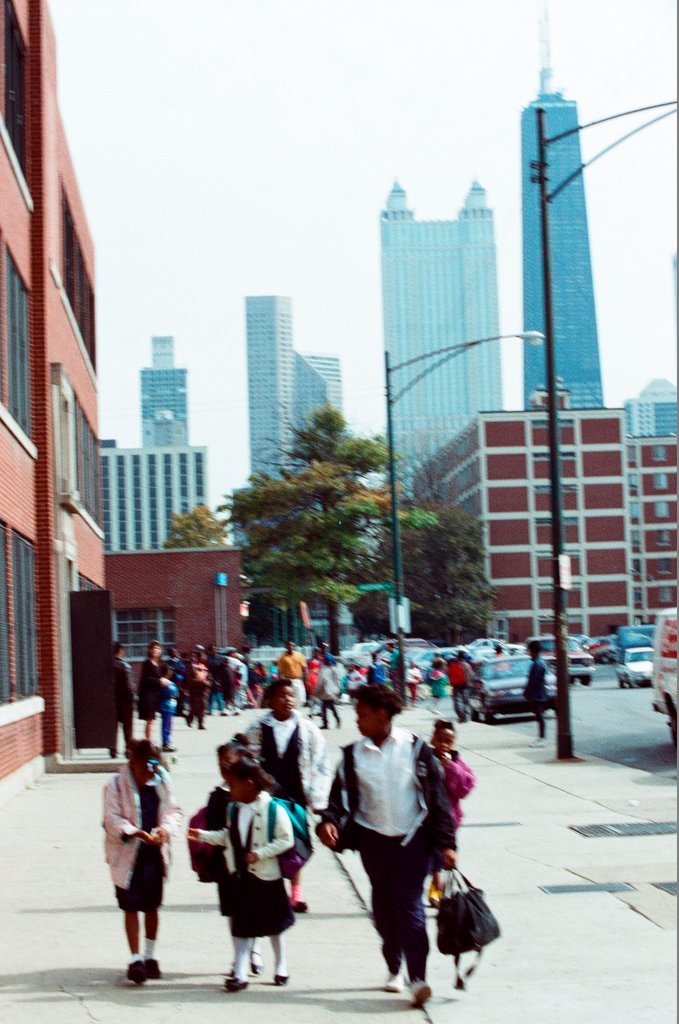 Pictures of clean up projects and residents at the Cabrini Green apartments - Chicago Sun-Times
