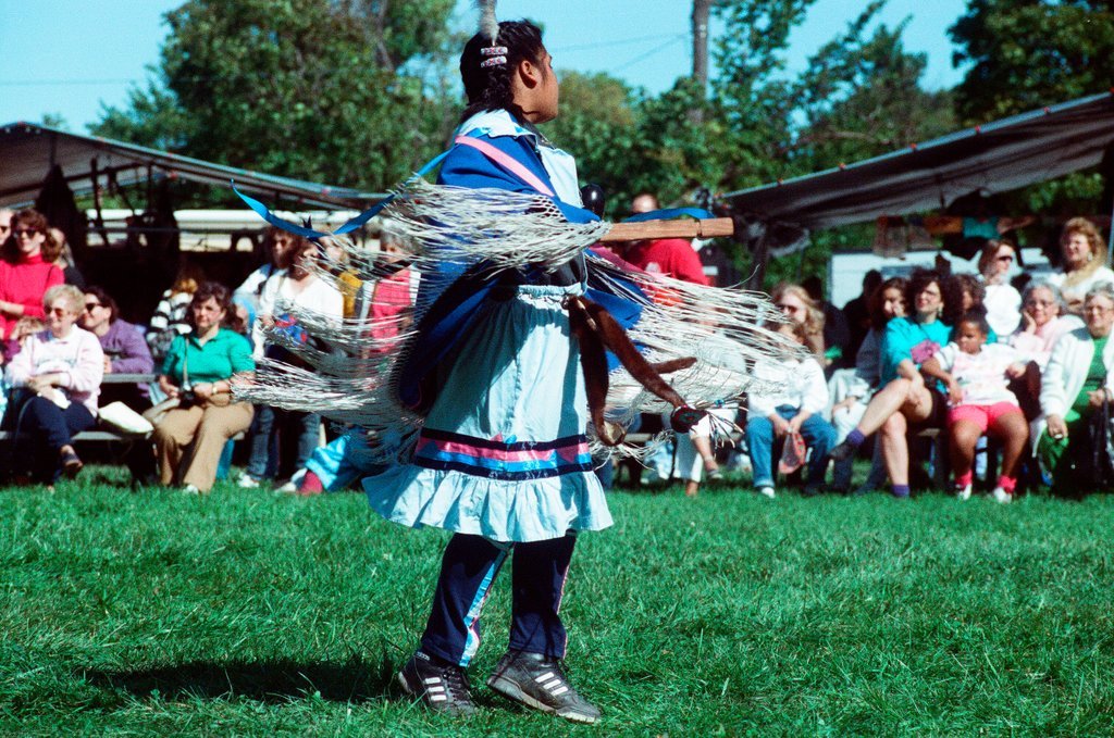 Members of the Chicago-area Native American community gather for an event - Chicago Sun-Times
