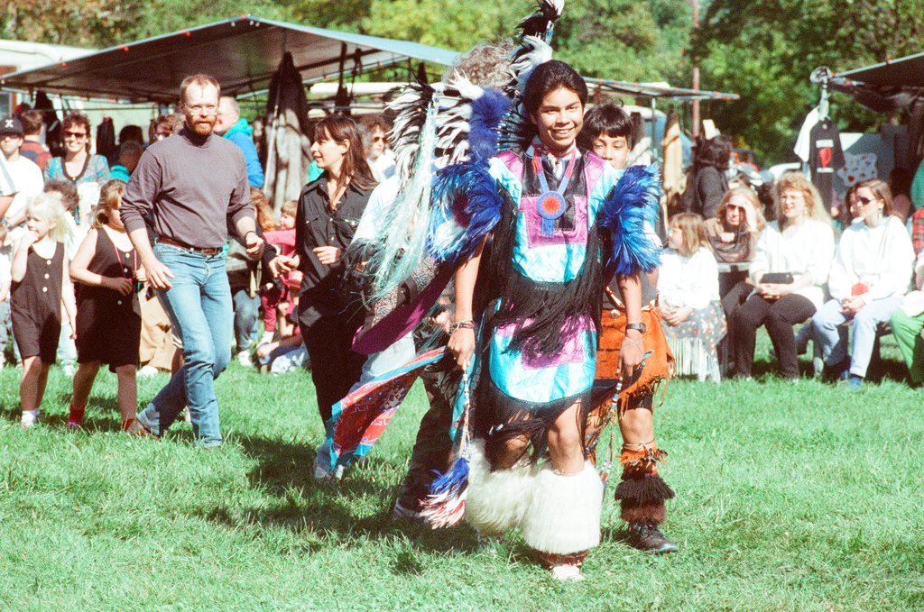 Members of the Chicago-area Native American community gather for an event - Chicago Sun-Times