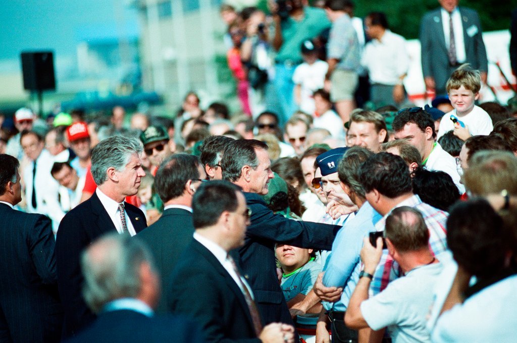 President George H.W. Bush arrives at O'Hare airport for his re-election campaign - Chicago Sun-Times