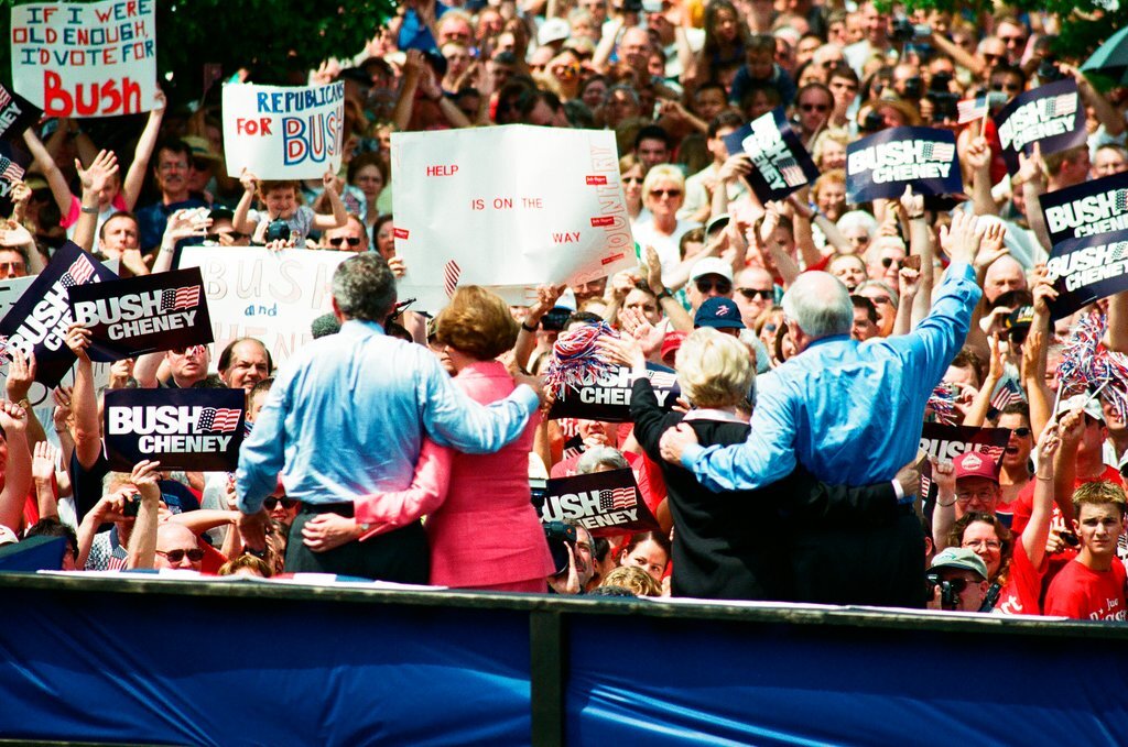 Republican presidential candidate George W. Bush and his wife Laura Bush hold a rally in Joliet - Chicago Sun-Times