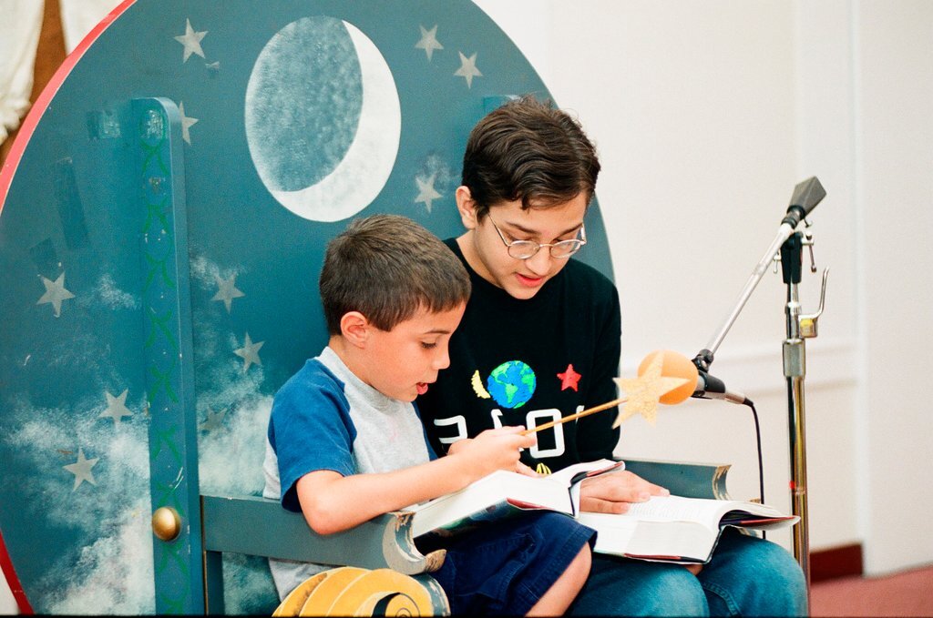 The Sulzer Library hosts a Harry Potter read-a-thon - Chicago Sun-Times