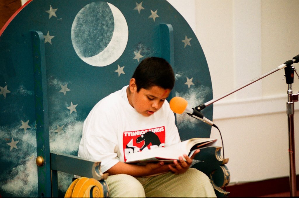 The Sulzer Library hosts a Harry Potter read-a-thon - Chicago Sun-Times