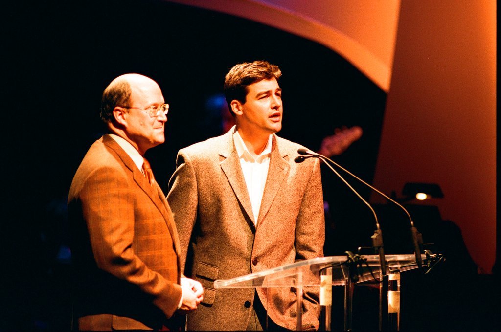 Actor and comedian Tom Dreesen hosts the Chicago Film Critics Awards - Chicago Sun-Times