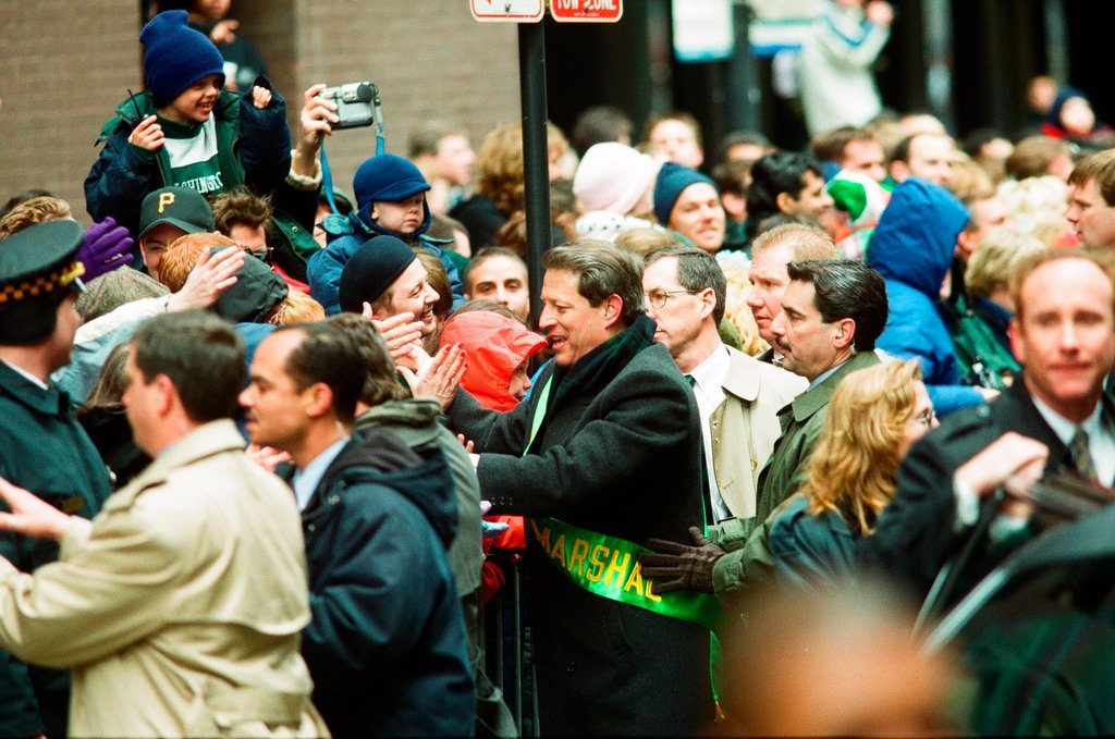 Al Gore leads the Saint Patrick's Day Parade - Chicago Sun-Times