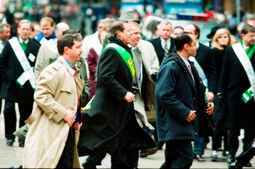Al Gore leads the Saint Patrick's Day Parade - Chicago Sun-Times