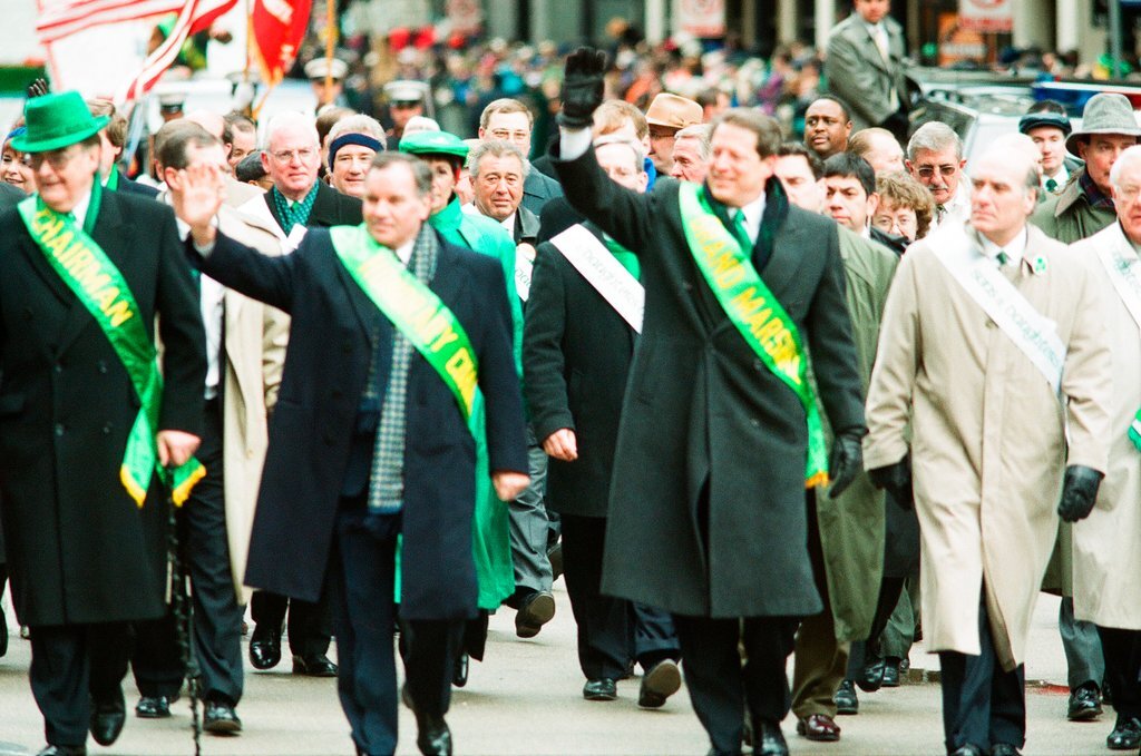 Al Gore leads the Saint Patrick's Day Parade - Chicago Sun-Times