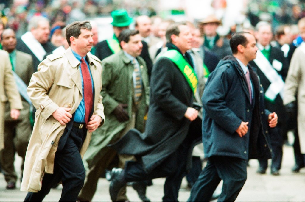 Al Gore leads the Saint Patrick's Day Parade - Chicago Sun-Times