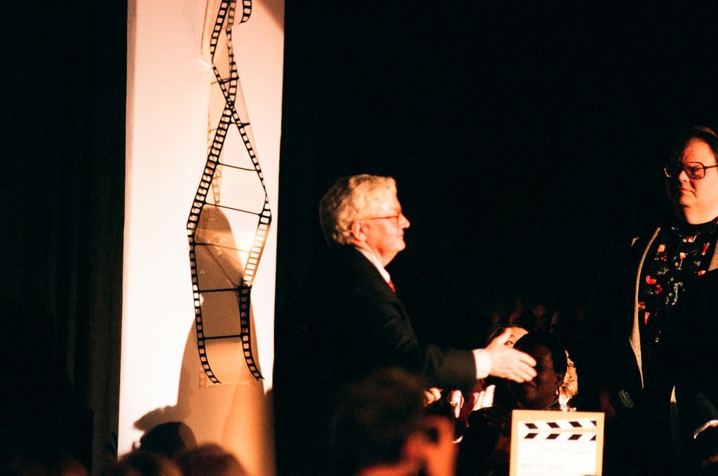 Actor and comedian Tom Dreesen hosts the Chicago Film Critics Awards - Chicago Sun-Times