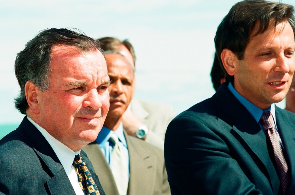 Mayor Richard M. Daley and suburban representatives hold a press conference - Chicago Sun-Times