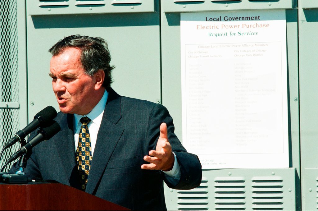Mayor Richard M. Daley and suburban representatives hold a press conference - Chicago Sun-Times