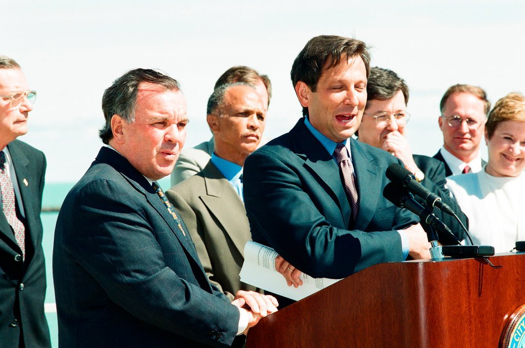 Mayor Richard M. Daley and suburban representatives hold a press conference - Chicago Sun-Times