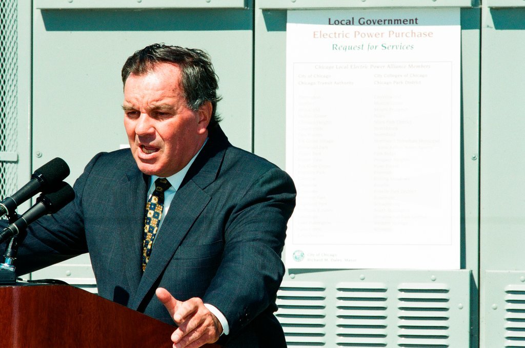 Mayor Richard M. Daley and suburban representatives hold a press conference - Chicago Sun-Times