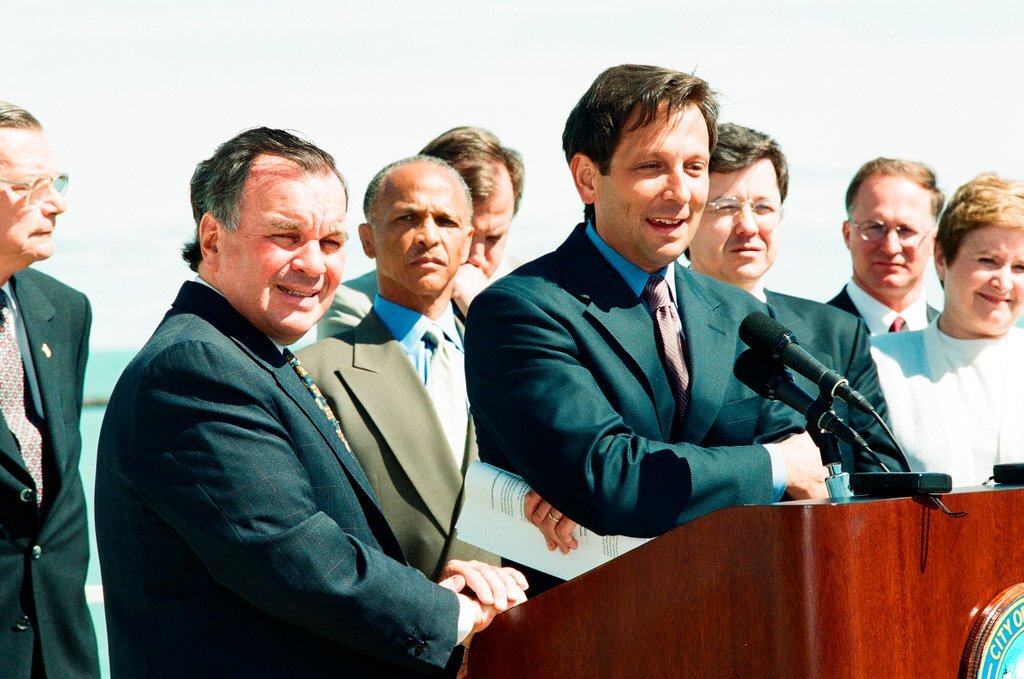 Mayor Richard M. Daley and suburban representatives hold a press conference - Chicago Sun-Times