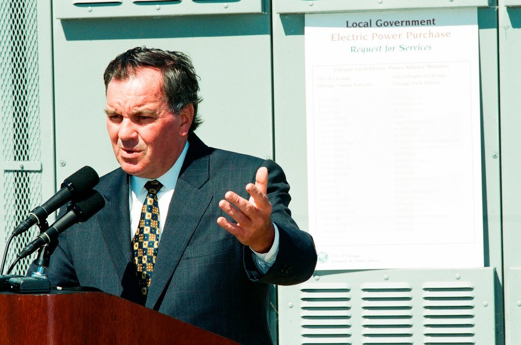 Mayor Richard M. Daley and suburban representatives hold a press conference - Chicago Sun-Times