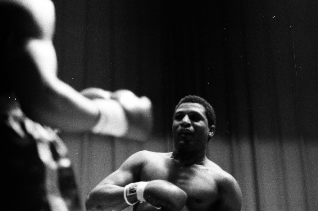 Joe Louis and Lee Roy Murphy compete in a boxing match - Chicago Sun-Times