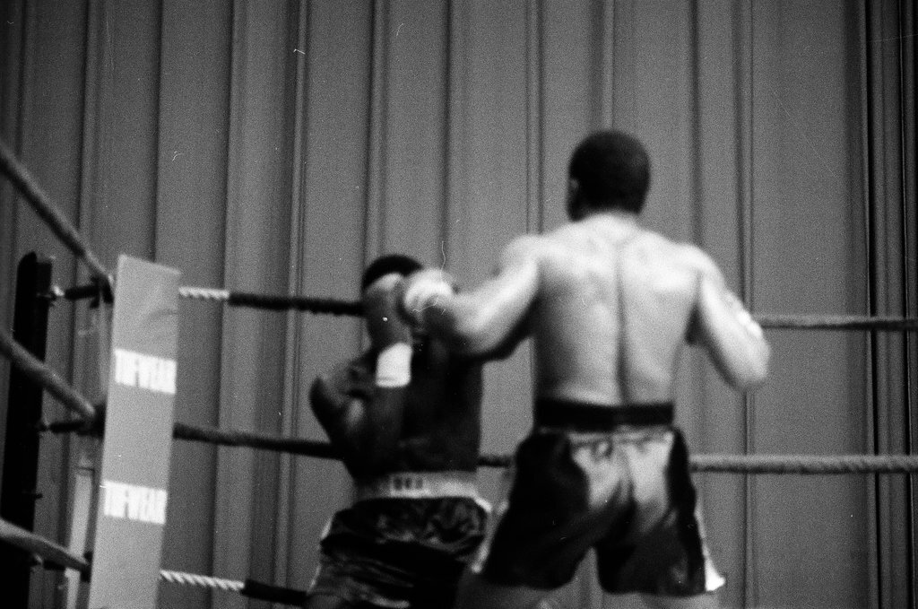 Joe Louis and Lee Roy Murphy compete in a boxing match - Chicago Sun-Times