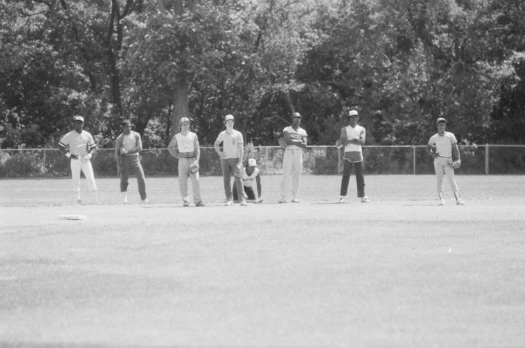 People try out for the Chicago Heights baseball team - Chicago Sun-Times