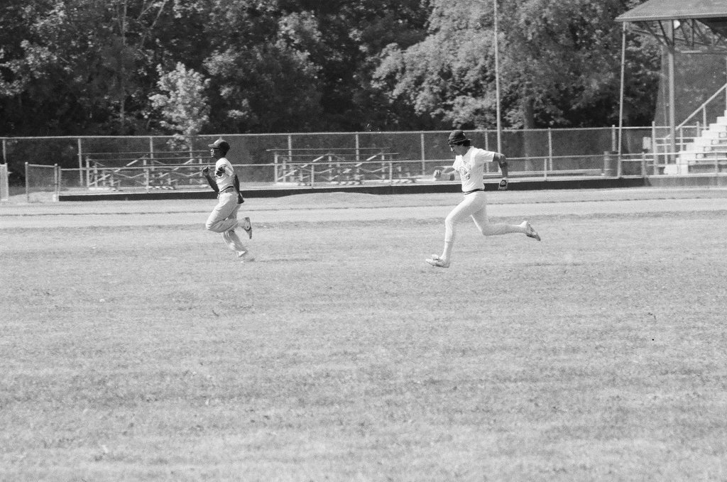 People try out for the Chicago Heights baseball team - Chicago Sun-Times