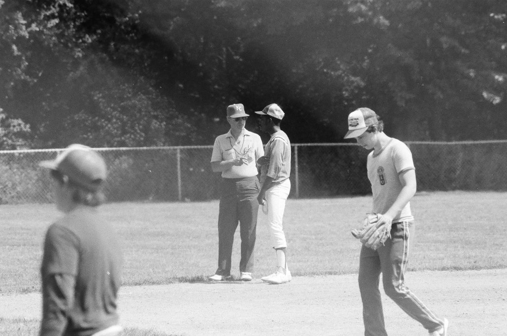 People try out for the Chicago Heights baseball team - Chicago Sun-Times