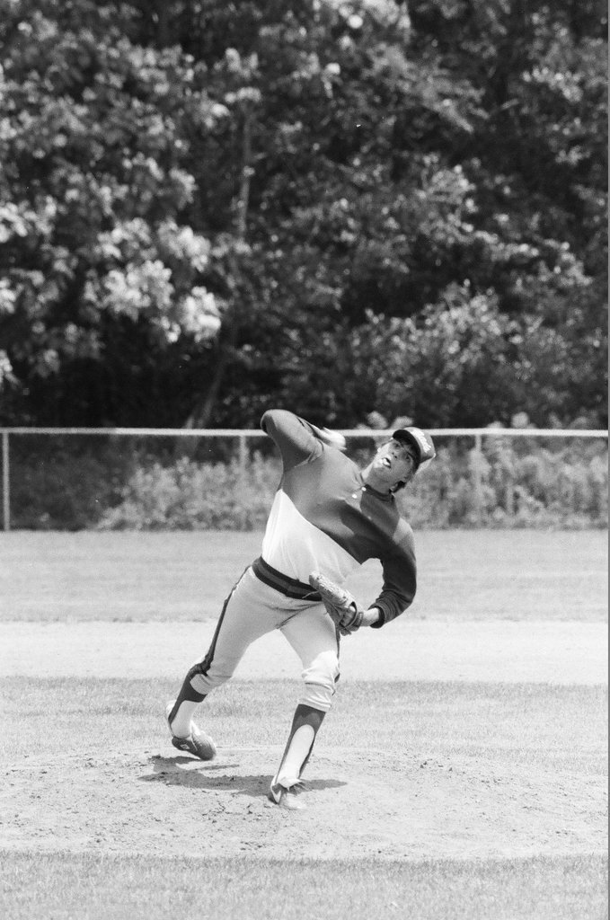 People try out for the Chicago Heights baseball team - Chicago Sun-Times