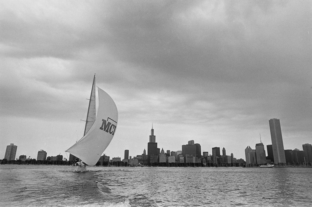 Sailors aboard the 12-meter yacht, Windancer, battle the wind on Lake Michigan - Chicago Sun-Times