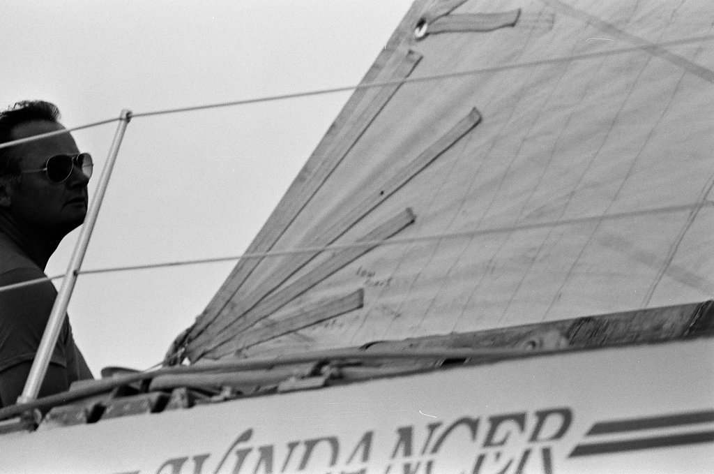 Sailors aboard the 12-meter yacht, Windancer, battle the wind on Lake Michigan - Chicago Sun-Times