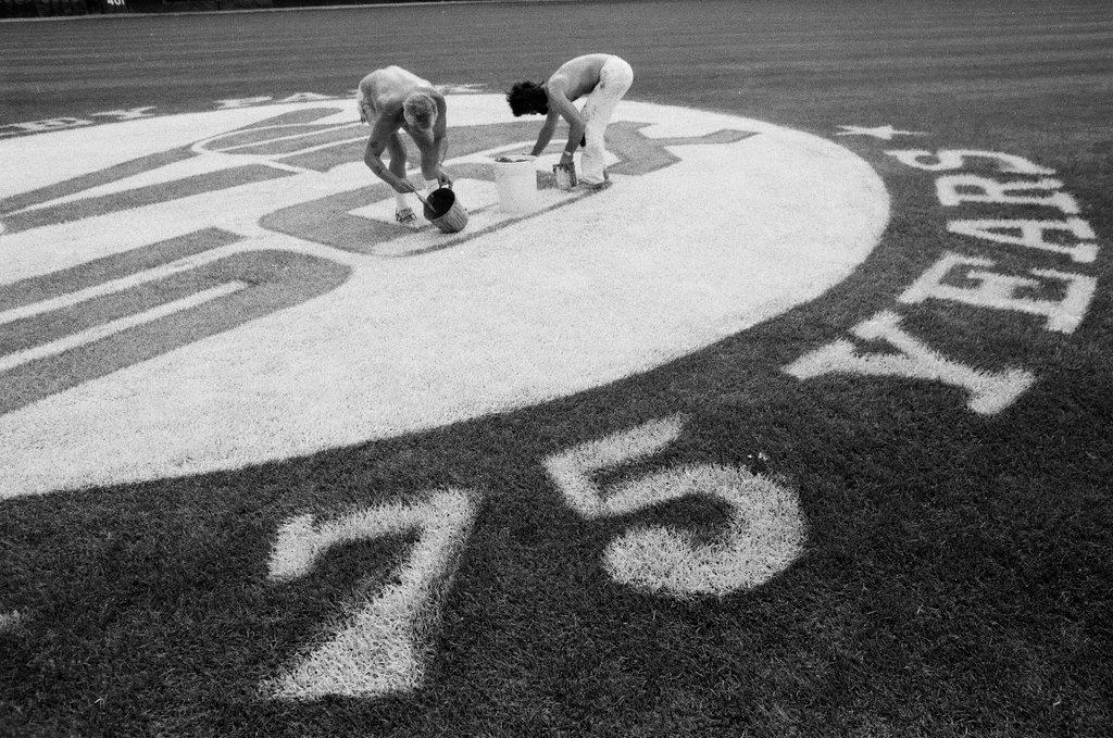 Center field of Comiskey Park now has a '75 Years' sign to commemorate the park's opening - Chicago Sun-Times