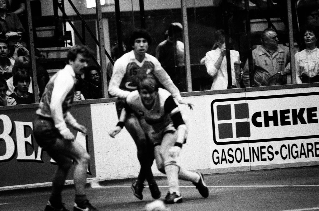 The Chicago Sting plays soccer against the Cleveland Force - Chicago Sun-Times