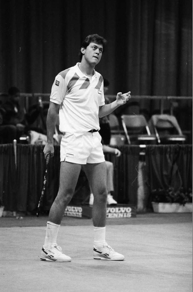 Jimmy Connors and John McEnroe compete in the Volvo Tennis Finals - Chicago Sun-Times