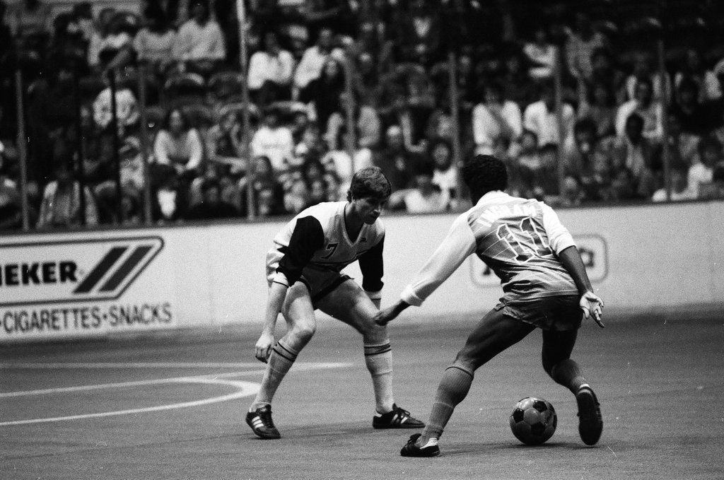 The Chicago Sting plays soccer against the Cleveland Force - Chicago Sun-Times