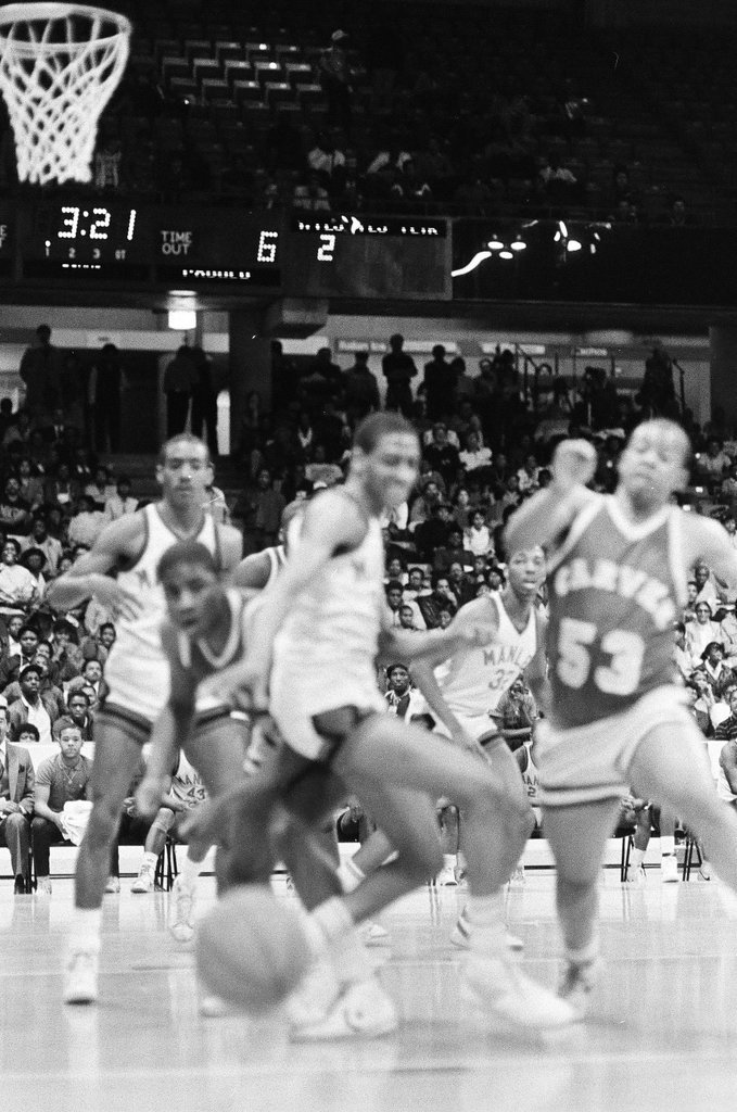 Carver and Manley high schools compete in the public league basketball semifinals - Chicago Sun-Times