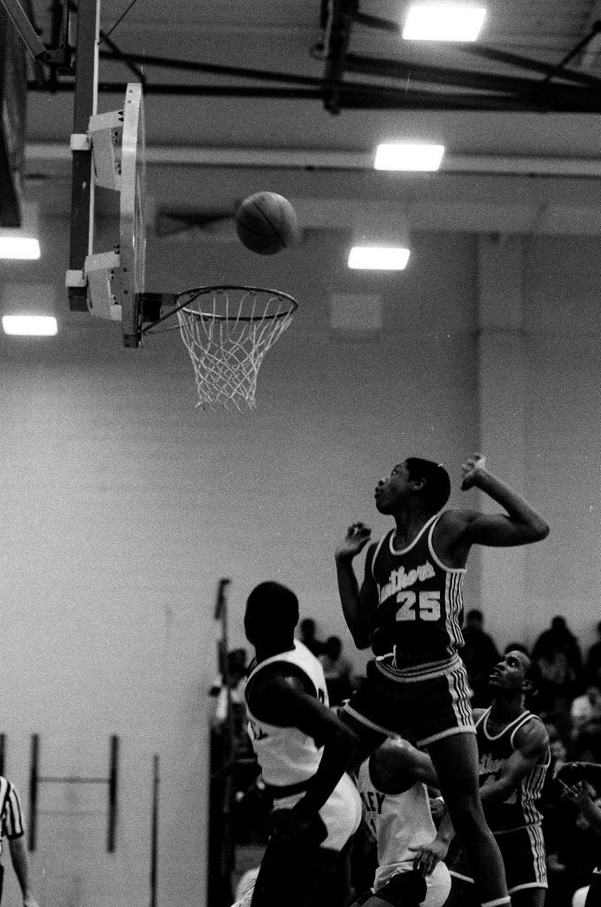 Manley high school plays against the Panthers in the public league playoffs - Chicago Sun-Times