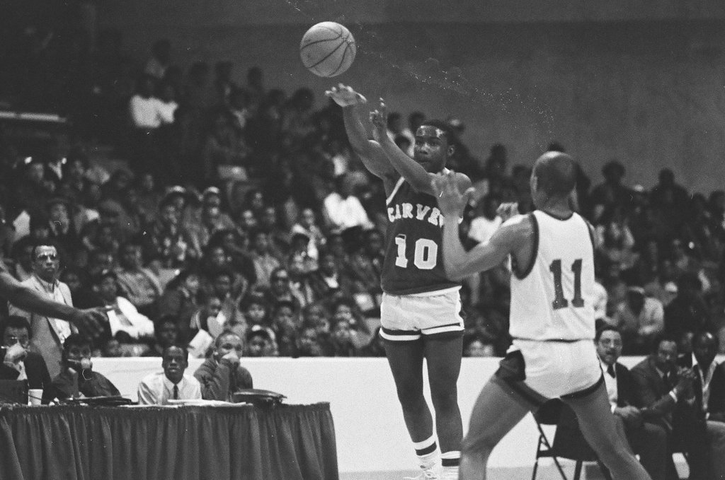 Carver and Manley high schools compete in the public league basketball semifinals - Chicago Sun-Times