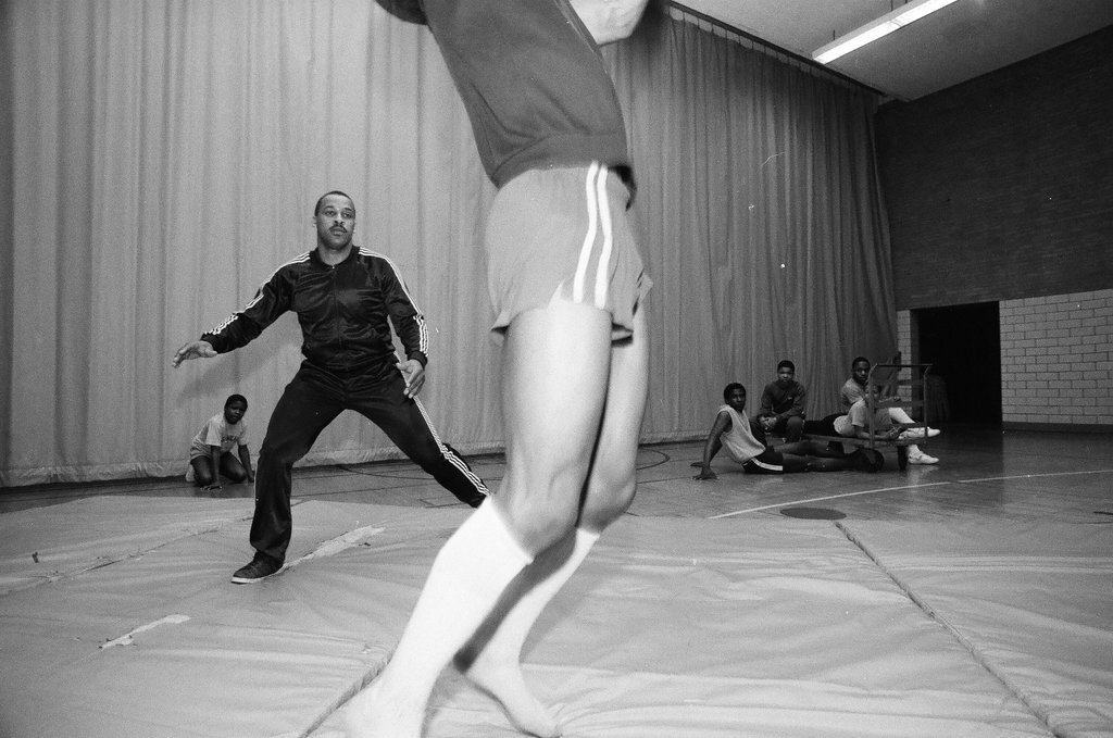 Children and teens participate in fitness classes and gymnastics lessons - Chicago Sun-Times