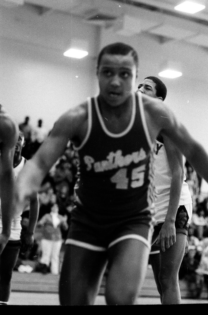 Manley high school plays against the Panthers in the public league playoffs - Chicago Sun-Times