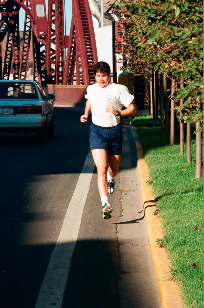 United States Representative Rod Blagojevich prepares for marathon - Chicago Sun-Times