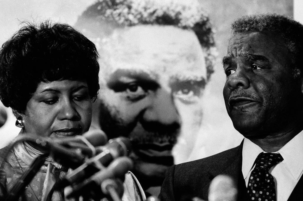 United States Representative Harold Washington announces his candidacy for mayor - James (Jim) Klepitsch for Chicago Sun-Times